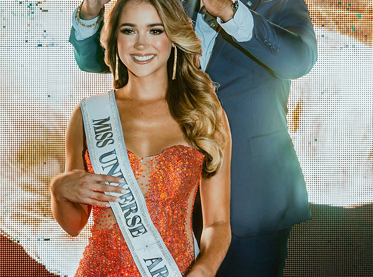 E simpatica Elizabeth Johnson corona como Miss Universe Aruba 2026