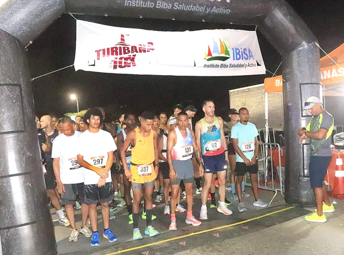 Hopi hende a participa den Turibana Loop
