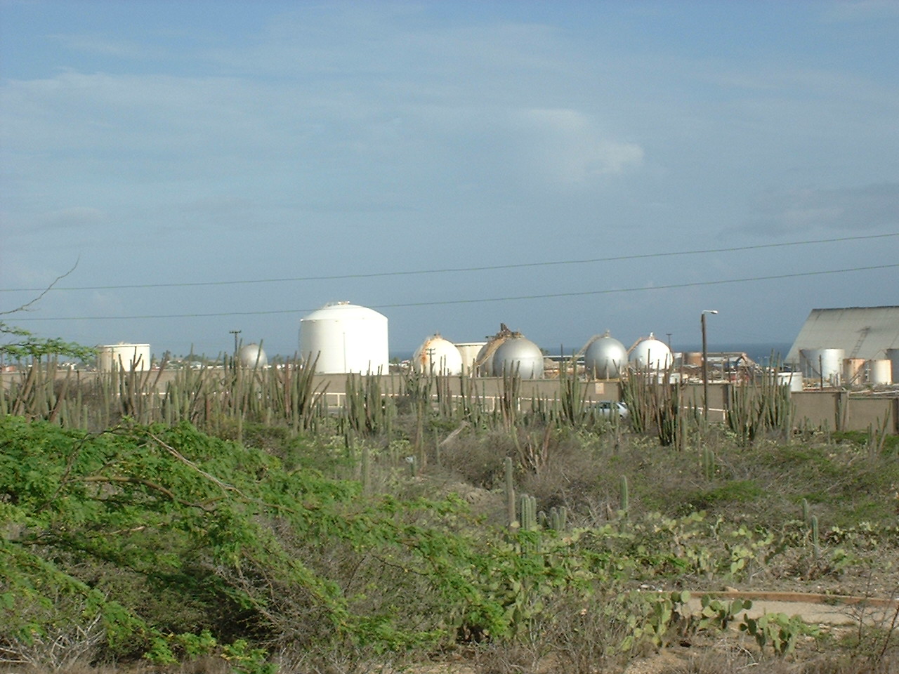 Compania Arspa a cuminsa caso contra refineria pa haya pago di trabaonan haci