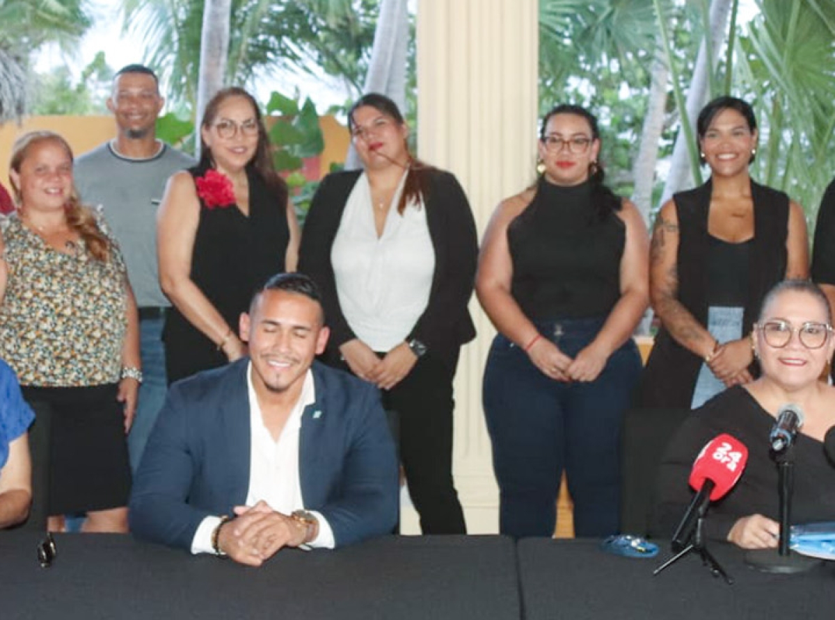 Rusette Croes a bira president nobo di SMAC
