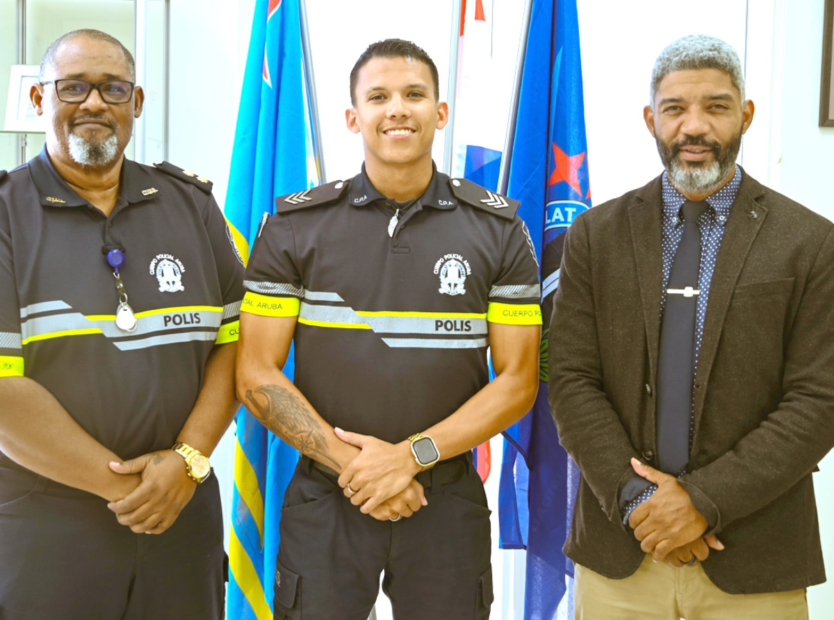 Agente policial Alfredo Villamizar a atende curso di liderazgo na Abu Dhabi