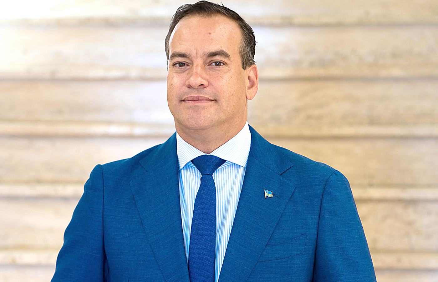 Aruba kier fia 941 miyon pa paga debenan bieu