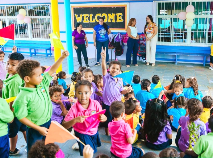 Bunita recepcion na Ministro na dos scol na Dakota