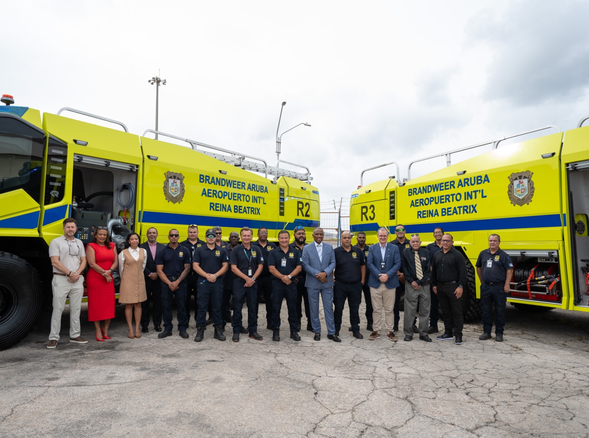 Aruba a ricibi 2 vehiculo nobo di Aircraft Rescue Fire Fighting