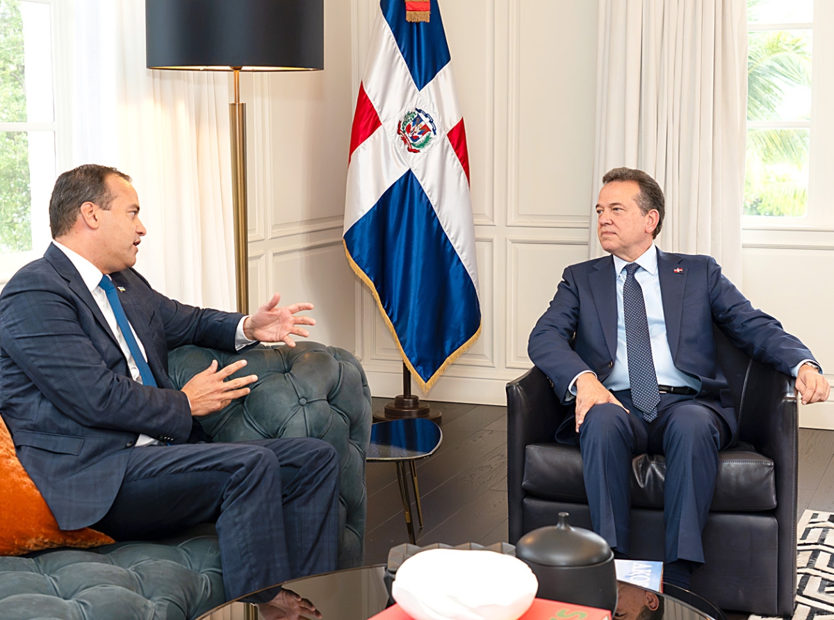 Mision comercial ta busca facilita mas comercio entre Aruba y Republica Dominicana