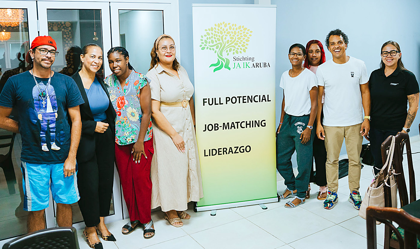 Aruba Bank ta sostene Stichting Ja Ik Aruba su programa ‘In The Picture’
