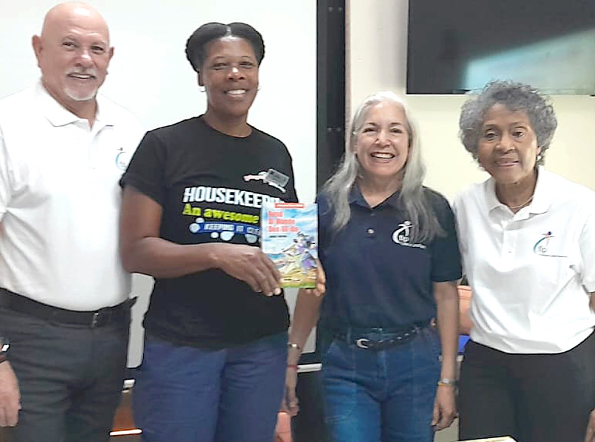 Fundacion Lanta Papiamento a duna un presentacion tocante idioma Papiamento
