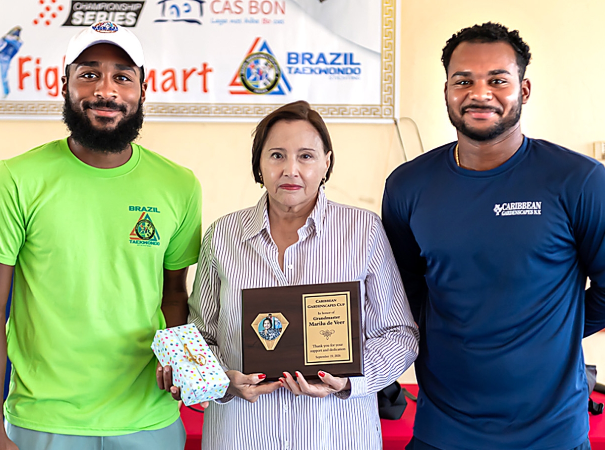 Brazil Taekwondo Stichting a honra Grand Master Marilu de Veer