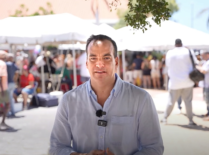 Loke e San Nicolas Pop-up Market a demostra den un aña di tempo