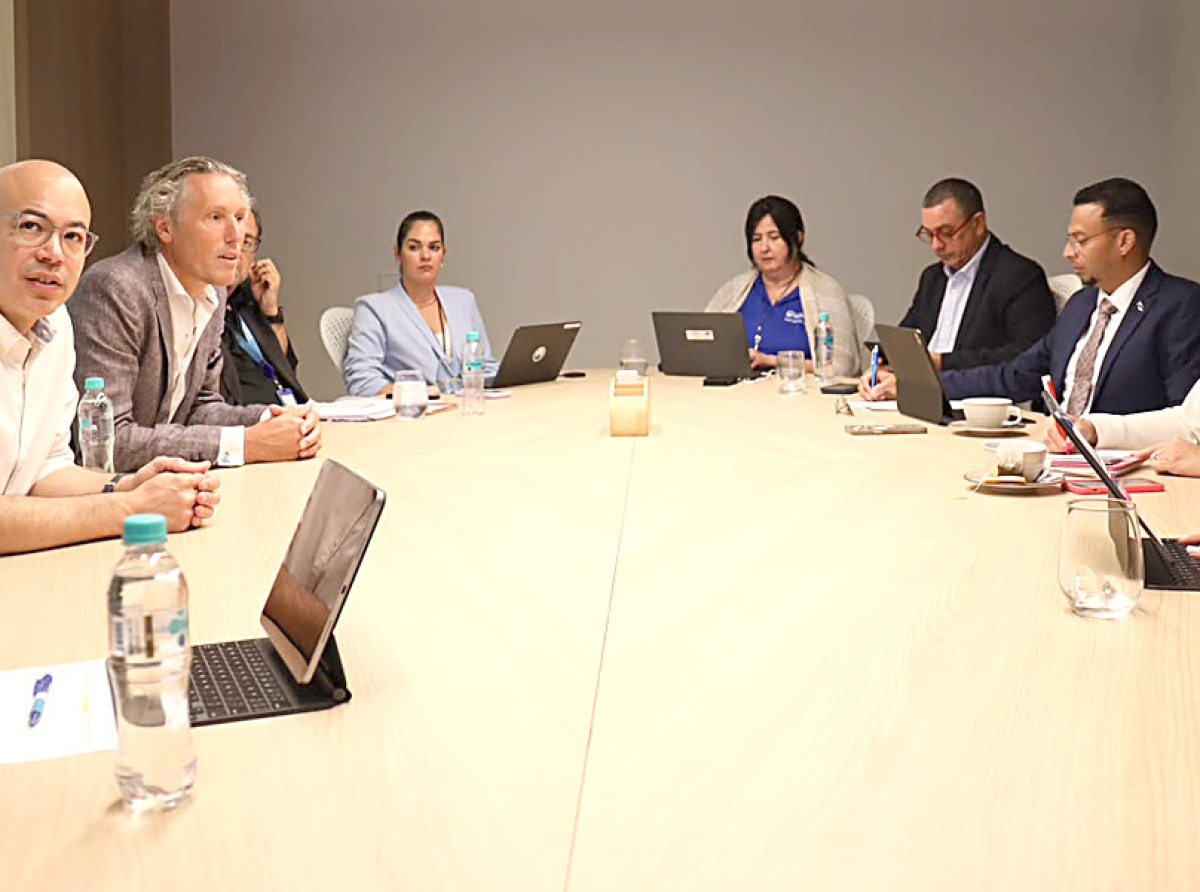 ‘Stabilisa, diagnostica, trata y controla e situacion di HOH’