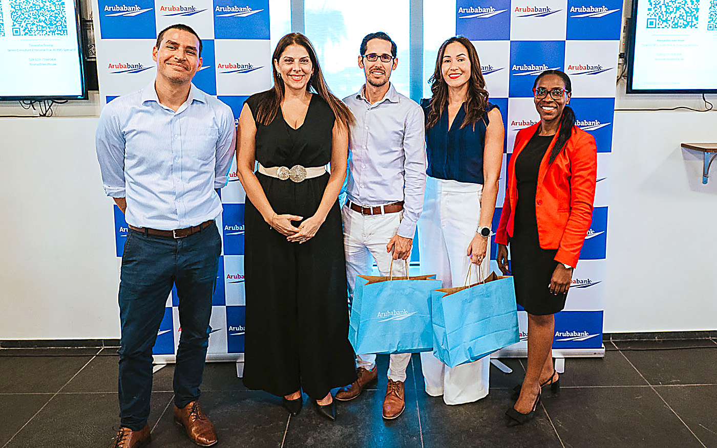 Aruba Bank y Deloitte a conclui dos sesion exitoso