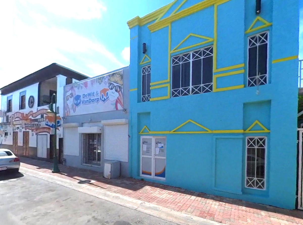 Tienda Legal Laboral Savaneta ta muda temporal pa San Nicolas