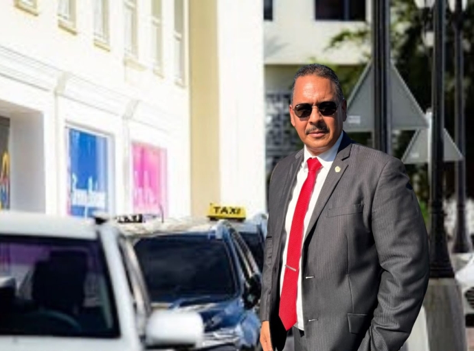 Parlamentario Carlos Bermudez ta propone sistema automatisa pa Taxistanan na Aeropuerto