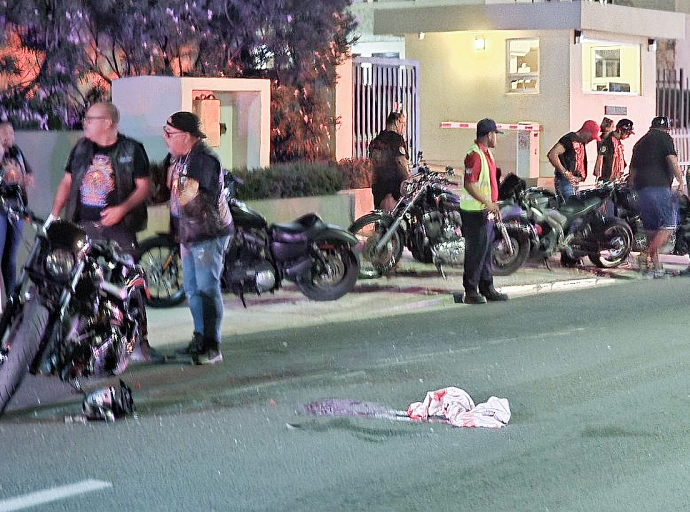    Motociclista herida gravemente den accident semi-frontal na Palm Beach