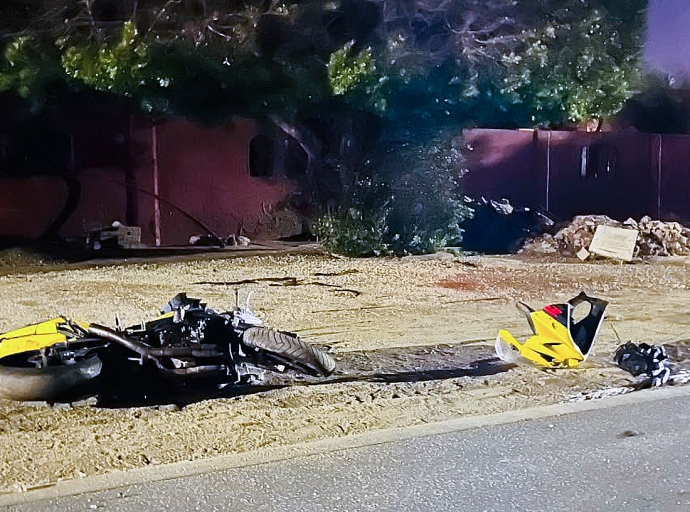 Hoben di 17 aña a fayece den accident violento cu motorcycle