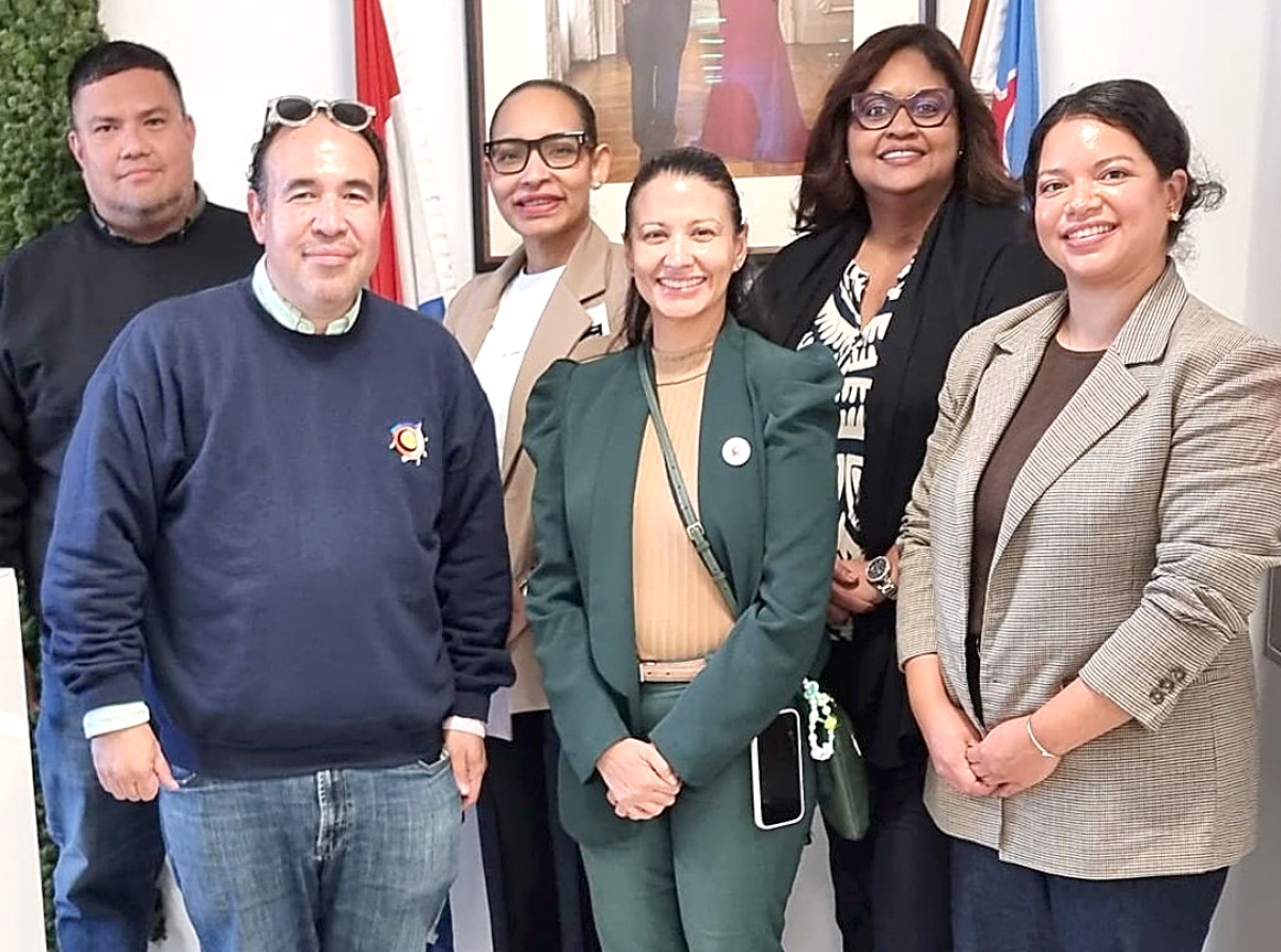 Delegacion di Colegio Nigel Matthew na Kabinet di Aruba na Hulanda