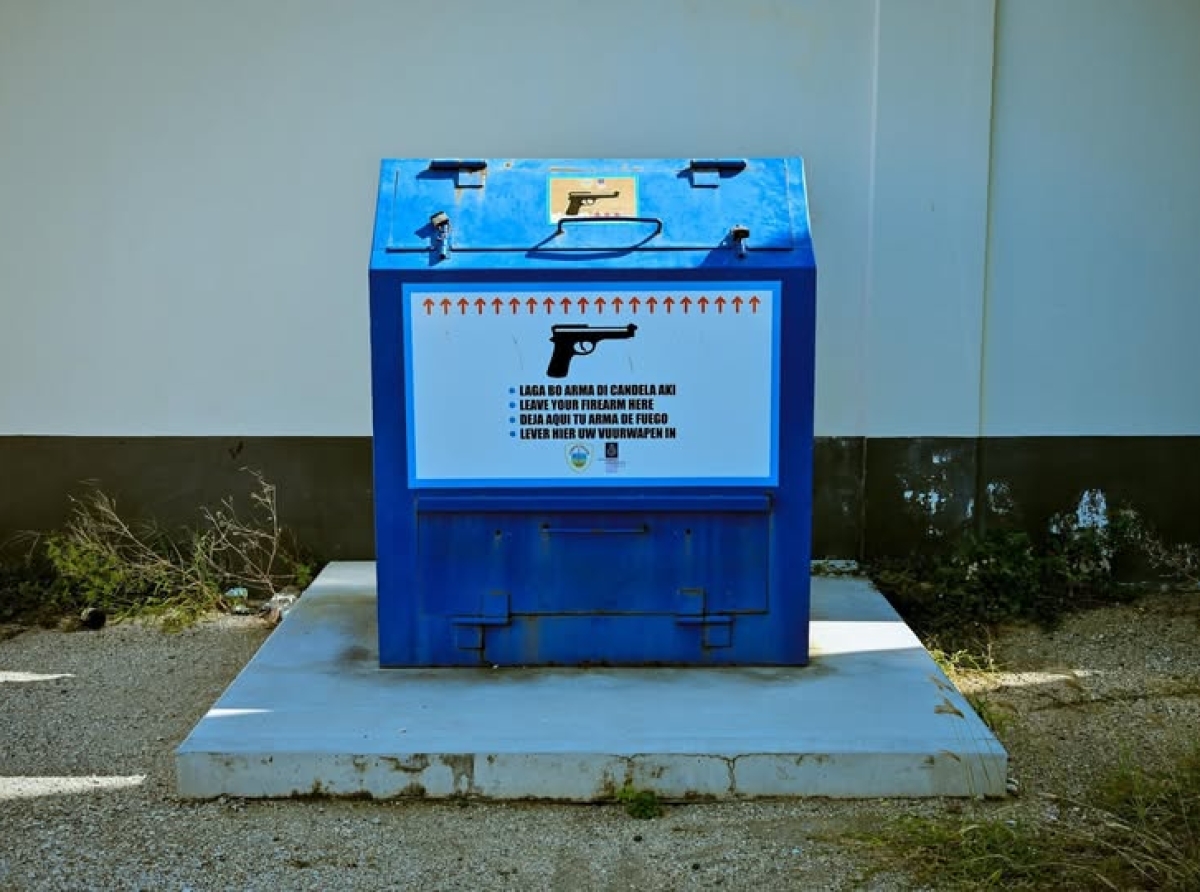 Tin arma den circulacion pero Cuerpo Policial ta skerpi y ta actua sin cu hende ta wak tur cos