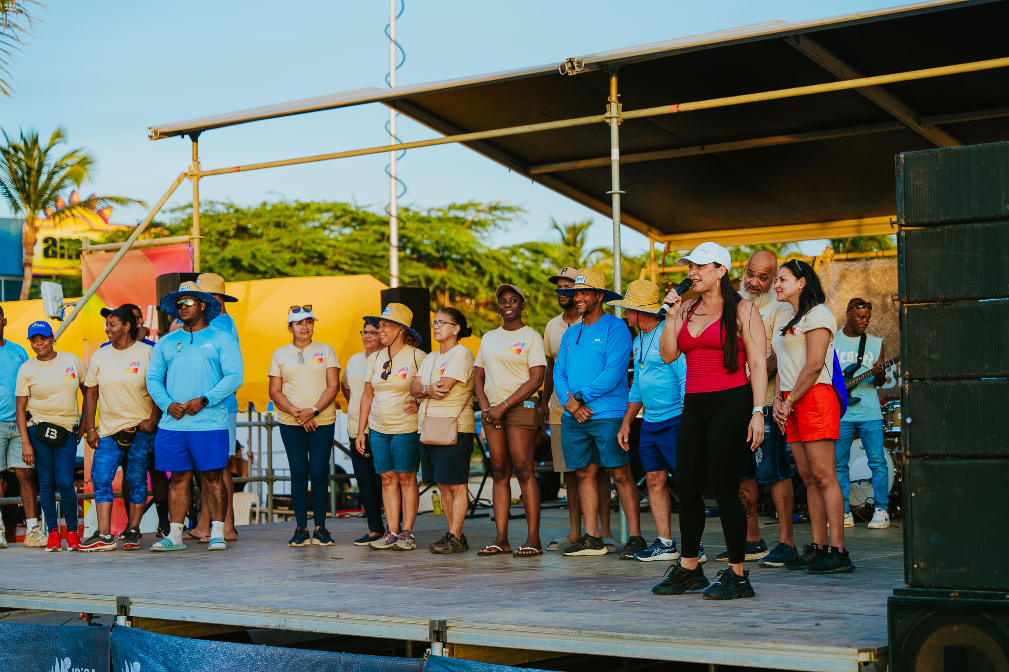 Aruba Activo a mustra nos loke ta posibel ora deporte uni un pais