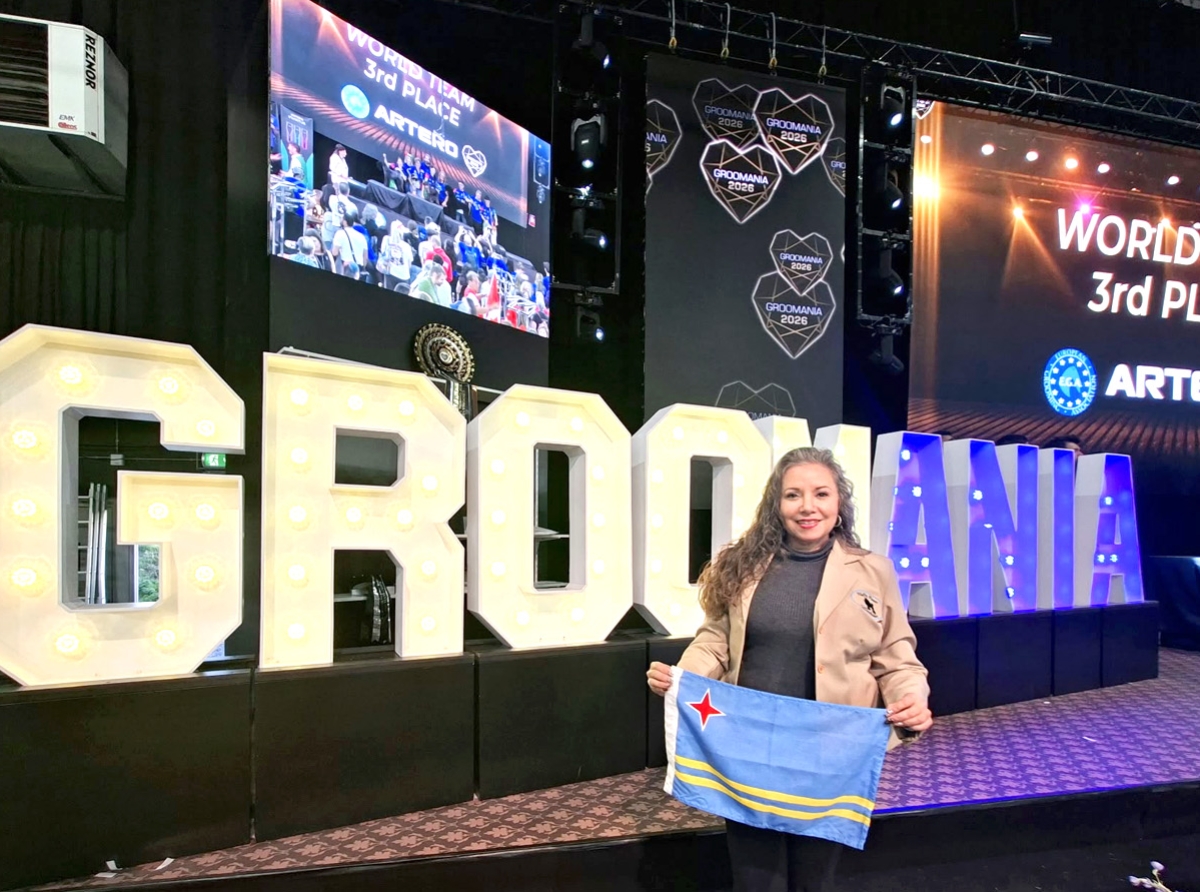 Clarice Holsman di Aruba presente na Groomania na Belgica