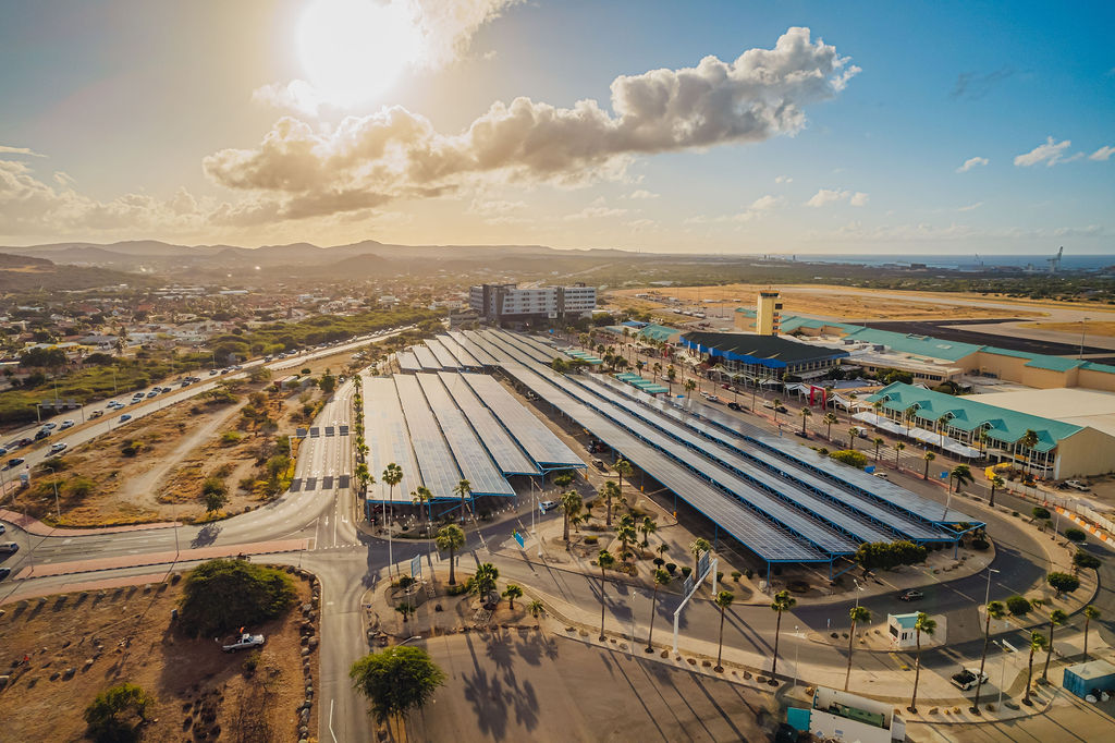 Aeropuerto di Aruba lo introduci un sistema nobo di parkeer