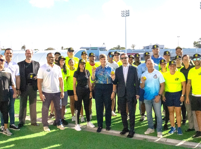 Curso di Baseball5 duna door di WBSC a start cu 25 participante
