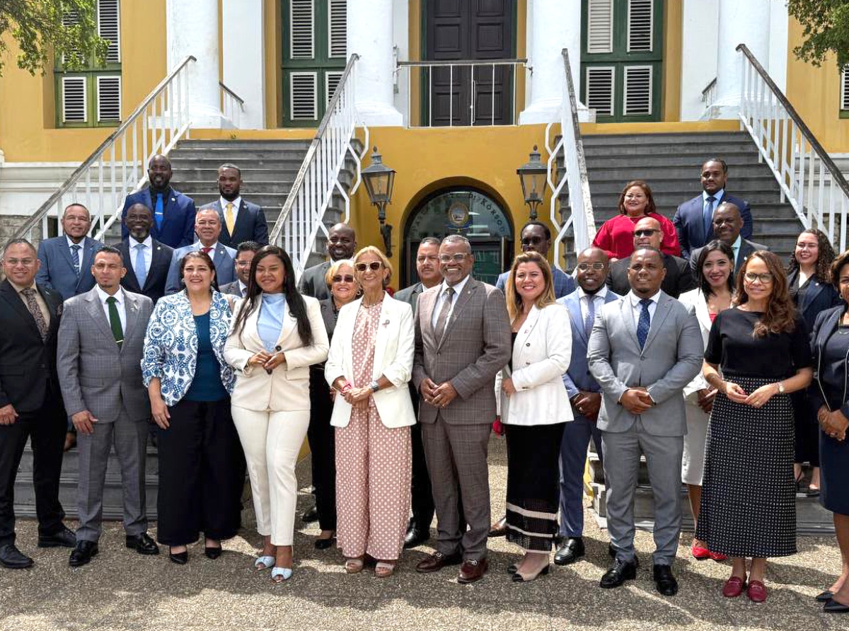 ‘Aruba, Corsou y St. Maarten ta fortifica dialogo y cooperacion na Tripartite’