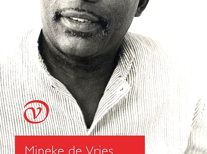 Biografia Frank Martinus Arion ‘Uit baldadig hout ben ik gesneden’ na Biblioteca Nacional Aruba.