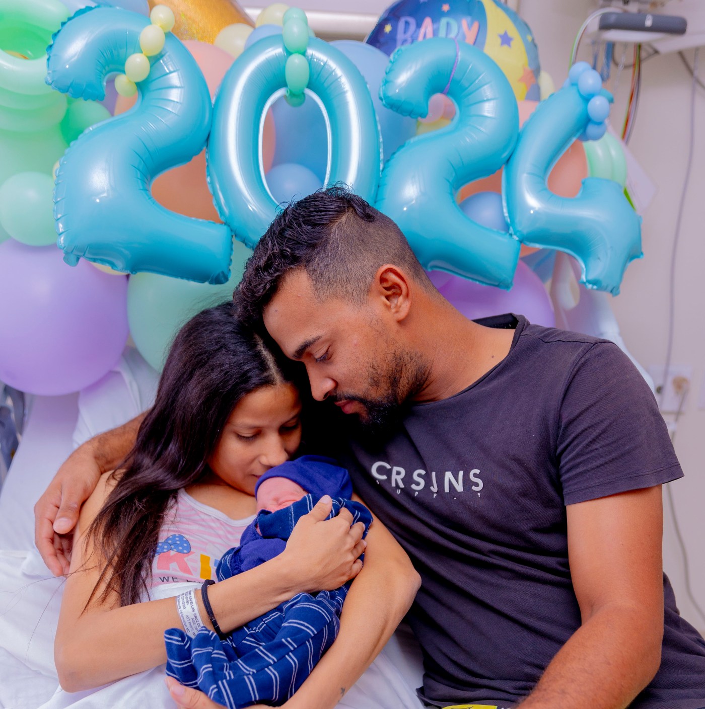 Khi-Zion Capellan Bolivar ta e prome baby di aña 2024